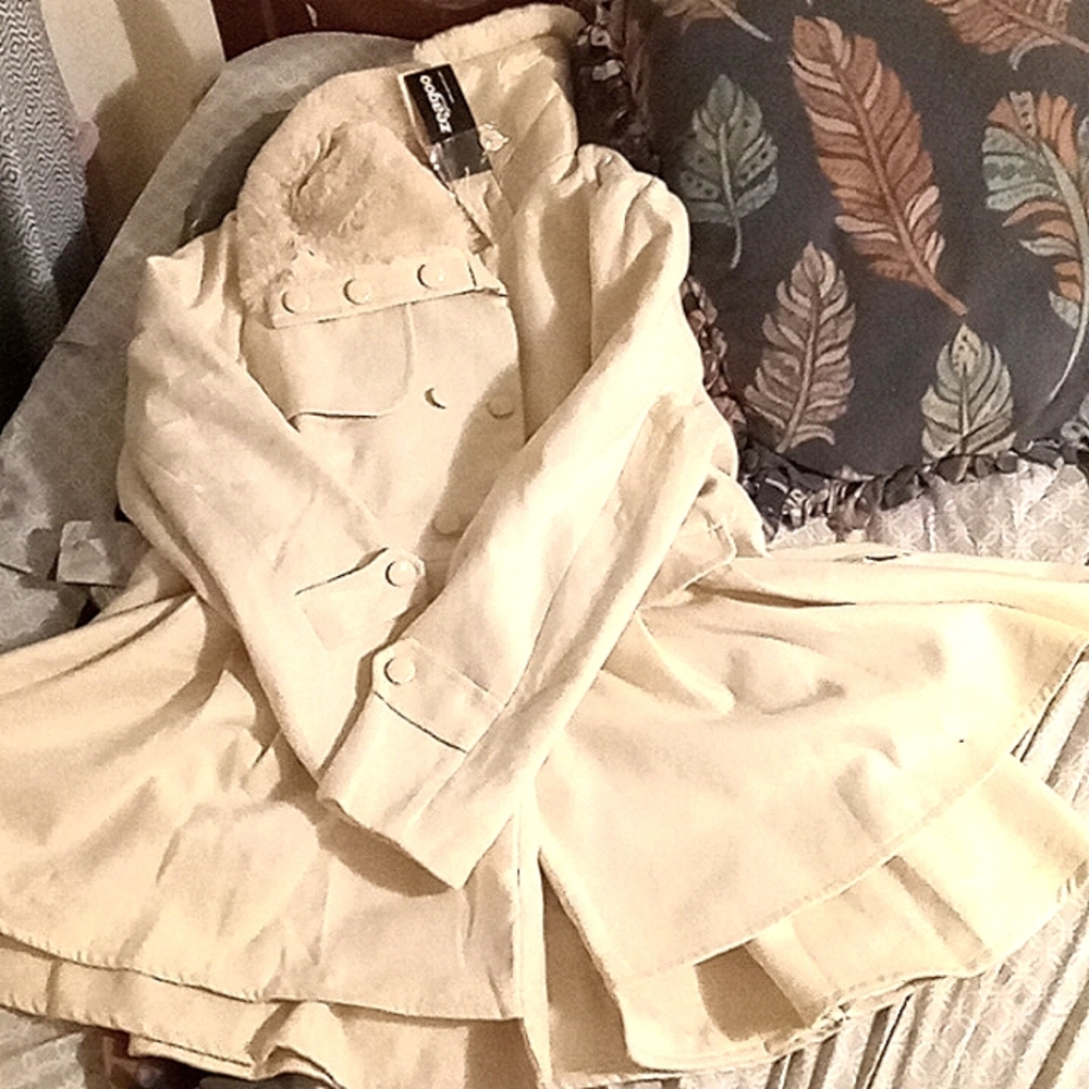 aihihe Women's Classic Double Breasted Coat, Faux Fur Lapel Thick Wool Blend Tre